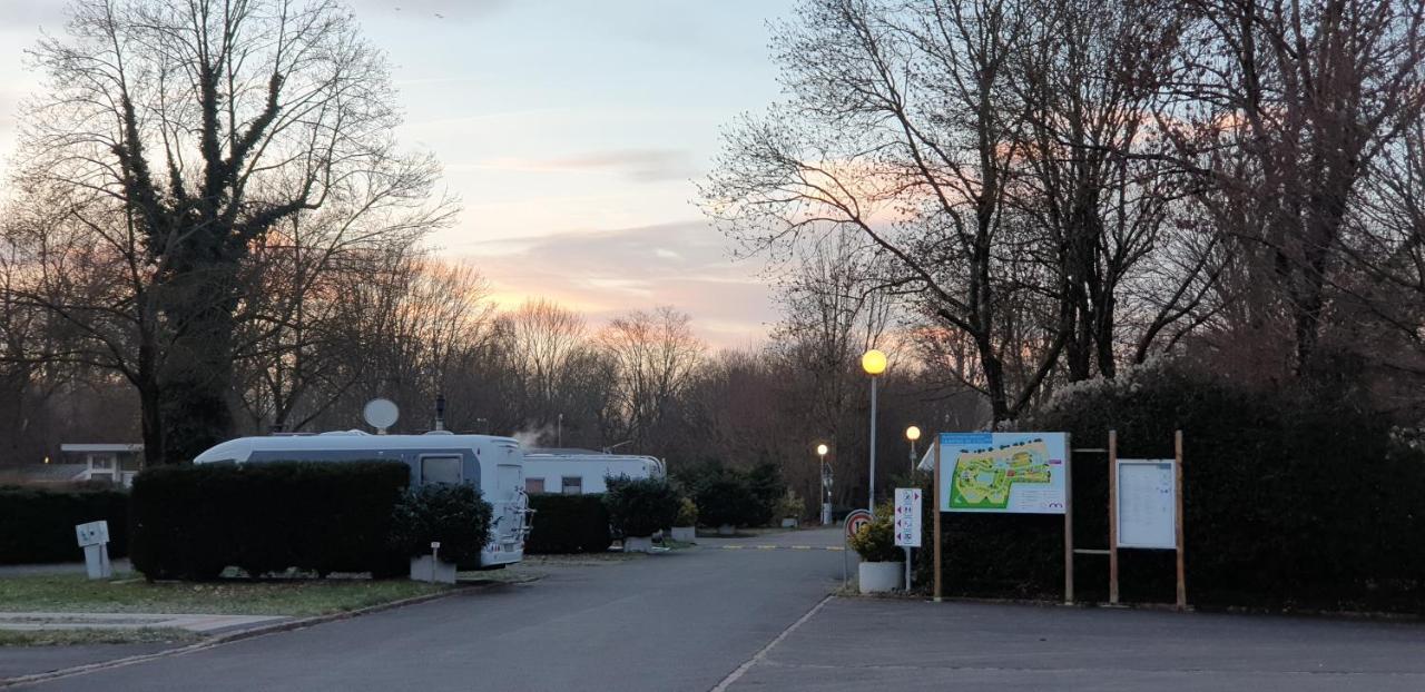 Camping De L'Ill Mulhouse Exterior foto